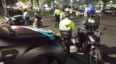 Secuestran 25 motos en operativos por escapes antirreglamentarios, falta de casco y de patente