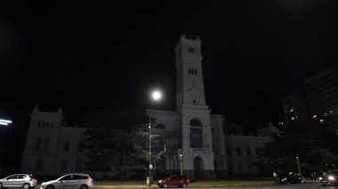 La Municipalidad de La Plata se sumó a #LaHoraDelPlaneta y llamó a generar conciencia por cambio climático