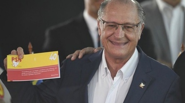 El PSB brasileño oficializa la candidatura de Alckmin como compañero de fórmula de Lula