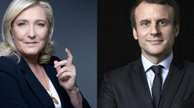 El velo islámico, punto de discordia entre Macron y Le Pen