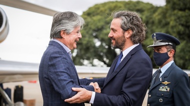Alberto Fernández recibe a su par de Ecuador Guillermo Lasso