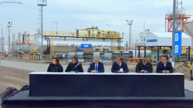 Fernández: "No hay posibilidad de que la energía salga de otro lugar que no sea del suelo argentino"
