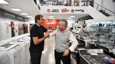 Garro visitó el nuevo local de electrodomésticos ‘Casa Silvia’ y celebró “la llegada de inversiones a la ciudad”