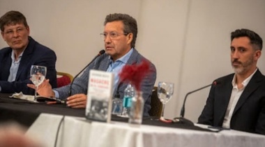 Ceferino Reato presentó en La Plata su libro “Masacre en el Comedor”
