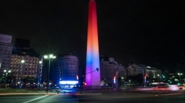 El Obelisco, iluminado con los colores de bandera LGBTIQ+ por el Día del Orgullo
