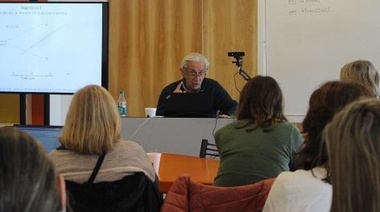 Llach: “en nuestro país, el nivel socioeconómico no es una variable directa en relación a la calidad educativa y al aprendizaje”