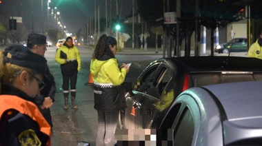 Refuerzan los operativos viales nocturnos: sacaron de circulación 50 motos y 6 autos