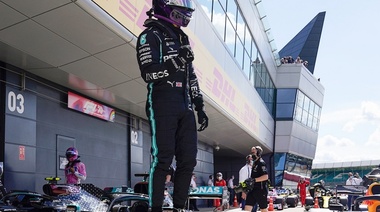 El británico Lewis Hamilton considera que Vettel es de los pilotos "más impactantes" de la Fórmula 1