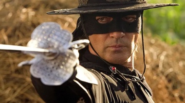 Preparan una nueva serie de reinicio de "El Zorro"