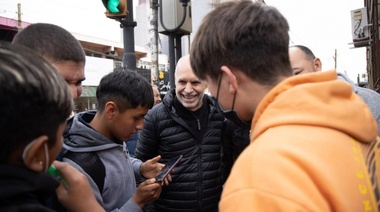 Rodríguez Larreta recorrió Isidro Casanova y San Justo para escuchar a vecinos y comerciantes