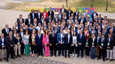 Garro reafirmó el compromiso de La Plata con la sostenibilidad y pidió "seguir trabajando medidas concretas"