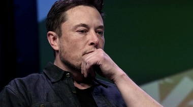 Elon Musk completa la compra de Twitter por US$ 44.000 millones y despide a directivos