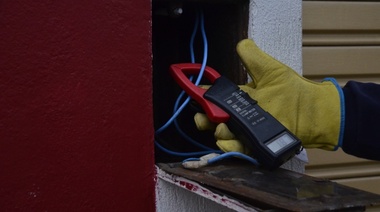 EDELAP detectó 26 obras y edificios céntricos de la ciudad con conexiones "clandestinas y fraudulentas"