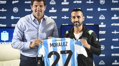 Maxi Moralez regresó a Racing tras 14 años en el exterior