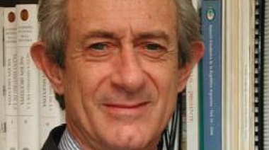 Llach: “hay que crear un clima de inversión, como en la época de Frondizi” y generar empleo privado y no público