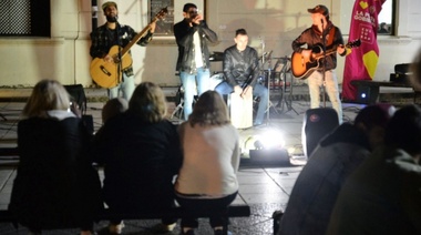 Debuta el programa ‘Noches Culturales’ en distintos barrios platenses