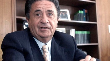 Duhalde quiere ser el faro del peronismo anti K