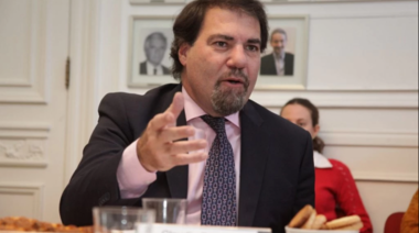 Claudio Zuchovicki: “si bien están comprando deuda es mentira que se desendeudan”