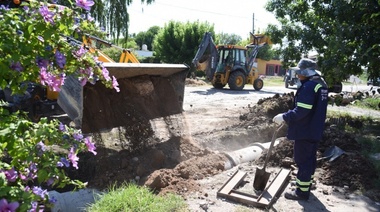 El Municipio puso en marcha una obra clave para mejorar la conectividad en Los Hornos