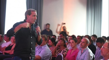 Garro encabezó encuentro de gestión: "el desafío es seguir trabajando en unidad por los platenses"