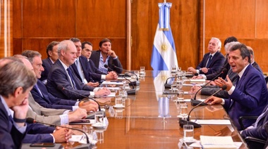 Tras anuncio de canje de deuda, subieron bonos, bolsa porteña y ADRs argentinas en Wall Street