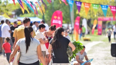 Villa Elvira festeja su aniversario con música en vivo, feria de artesanos y el programa 'Barrio x Barrio'