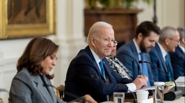 Sanders respalda a Biden, aún con sus "diferencias" con el presidente