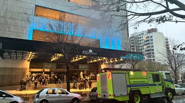 Funcionario de Garro le reclamó a Kicillof “no minimizar lo ocurrido” en el Teatro Argentino: “De milagro no fue una tragedia”, porque había dos mil espectadores