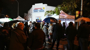 Se inauguró en Mar del Plata el local de Radicales en el FdT
