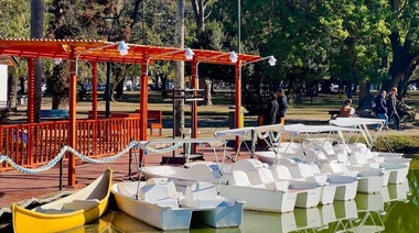 Con la inauguración del muelle, volvieron las embarcaciones al Parque Saavedra