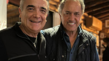 Scioli apoya al radical Nito Artaza en la Ciudad