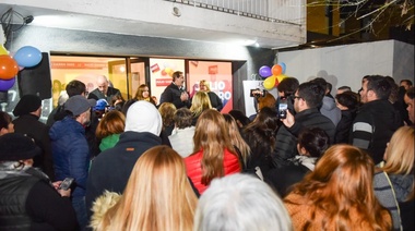 Garro en Villa Elisa: “Necesitamos un gobernador que escuche a los platenses”