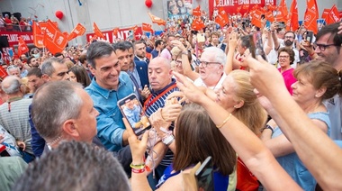 Candidatos cierran campaña electoral en España