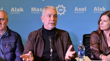 La mitad del electorado de UxP platense no optó por Alak, mientas que Saintout corre riesgo de no entrar al Senado