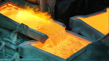 El nivel de actividad de la industria retrocedió en julio 3,9% interanual