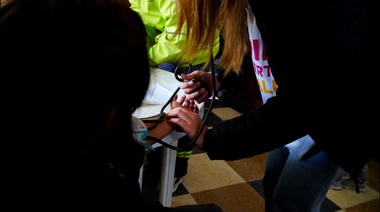 En La Plata, continúan los controles de salud gratuitos para chicos y adolescentes de clubes platenses