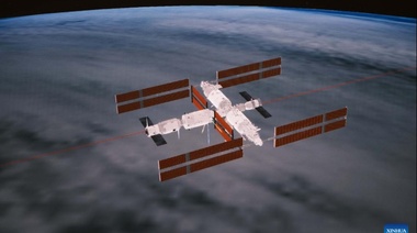 Astronautas del Shenzhou-16 llegan a Beijing