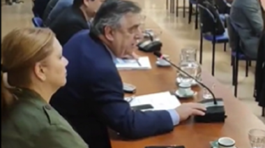 Escándalo: Oficialismo levantó reunión de Juicio Político en Congreso y la oposición les dijo "esta comisión terminó muerta por default y vergüenza"