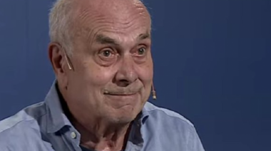 Asesor de Milei: "Si veo a dos hombres besándose me duele le barriga”
