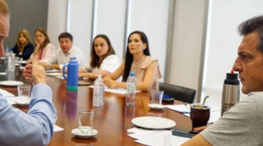 Junto a legisladores de UxP, Massa rechazó el DNU y las reformas impositivas de Milei