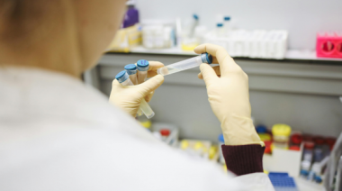 Transmisión, tratamiento y prevención: el ABC para entender el brote de dengue