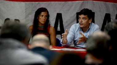 Radicales platenses avanzan en la conformación de un frente "de centro" con fuerzas similares