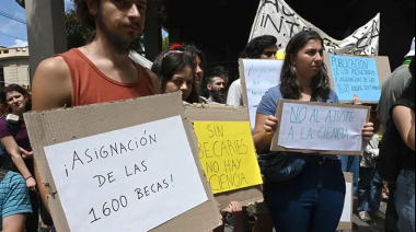 Más ajuste en el Conicet: otorgó 600 becas doctorales en vez de las 1.300 anunciadas en 2023