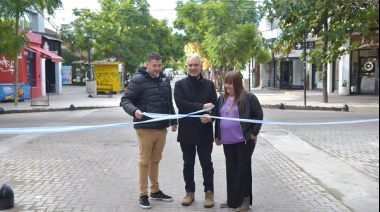 Alak inauguró el nuevo centro comercial de calle Cantilo en City Bell