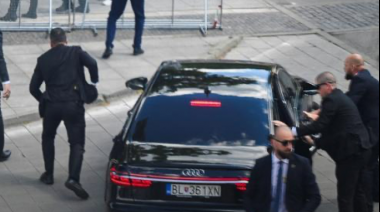 Corre peligro vida de premier eslovaco tras ser atacado a tiros