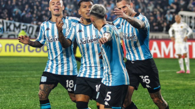 Golea Racing y avanza en Copa Sudamericana