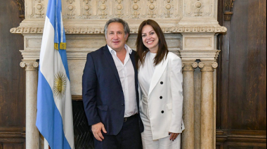 Espías, probables contratos llamativos, y millones de alimentos acumulados en el país del hambre
