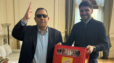 Carlos Maslatón desembarcó en Rosario: “gran mitin con Pullaro”, dijo, y también estuvo con Javkin