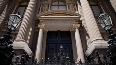 Nuevas medidas económicas del Gobierno reflejan realidad de los depósitos en Argentina, según economista