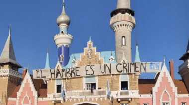 Mostrando una foto en donde se politiza el predio, el Pro platense sostuvo que Kicillof y Alak quieren “La Repu” como “unidad básica”